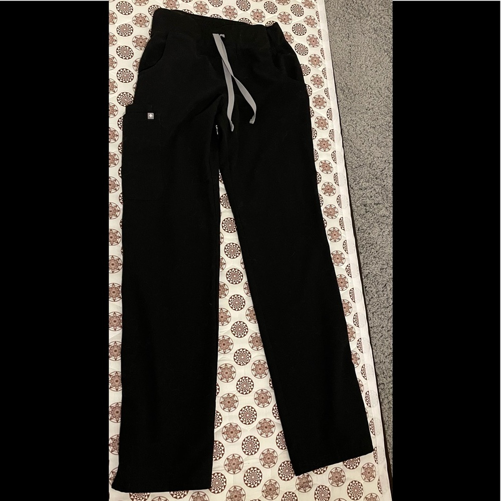 Figs Women’s Cargo Scrub Pants XS/Tall